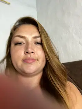 Snapshot of Sofia_Queen17 chatting on November 18, 2025, 1:55 am Sofia Queen17 online show from November 18, 2025, 1:55 am