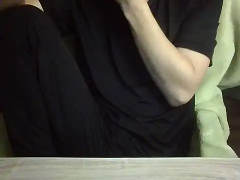 Snapshot of Hot_Mati69 chatting on November 17, 2025, 4:35 pm Hot Mati69 online show from November 17, 2025, 4:35 pm