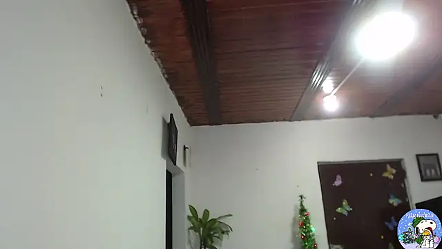 littleangel1 m online show from December 21, 2025, 12:18 am