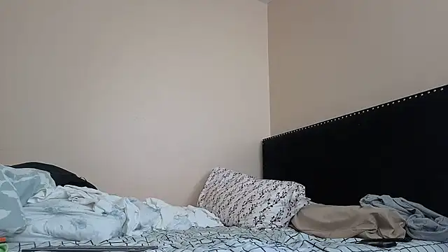 hailzeffn online show from October 5, 2025, 5:33 pm