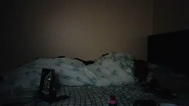 hailzeffn online show from October 29, 2025, 1:41 am