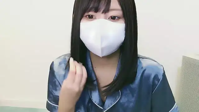 YUTSU KI online show from October 9, 2025, 4:05 pm