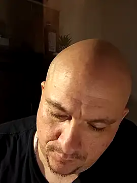 Spunonymous online show from December 1, 2025, 3:11 am