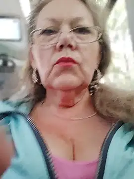 Snezhana online show from July 22, 2026, 4:32 pm