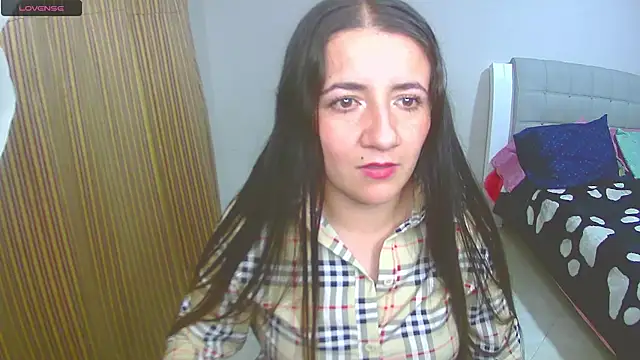 Dayanna Smitt online show from February 10, 2025, 12:19 am