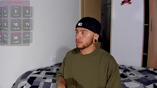 Snapshot of ftmphilip_ chatting on December 24, 2024, 11:55 pm ftmphilip online show from December 24, 2024, 11:55 pm