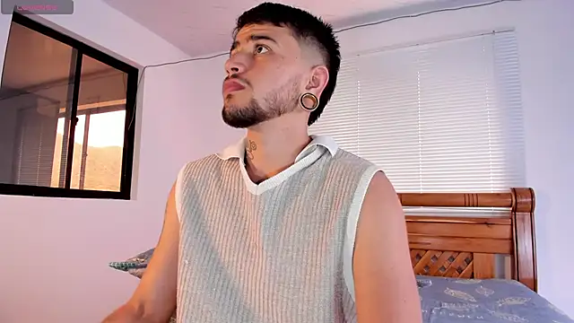 Snapshot of ftmphilip_ chatting on October 1, 2025, 8:04 pm ftmphilip online show from October 1, 2025, 8:04 pm