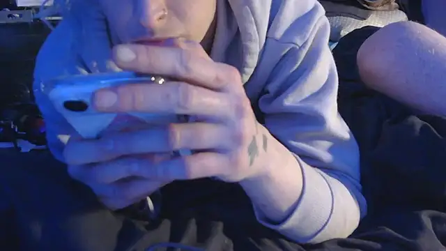 watermellonpussy online show from October 30, 2025, 1:12 pm