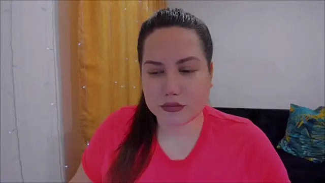  madalexa  online show from February 16, 2025, 5:15 pm