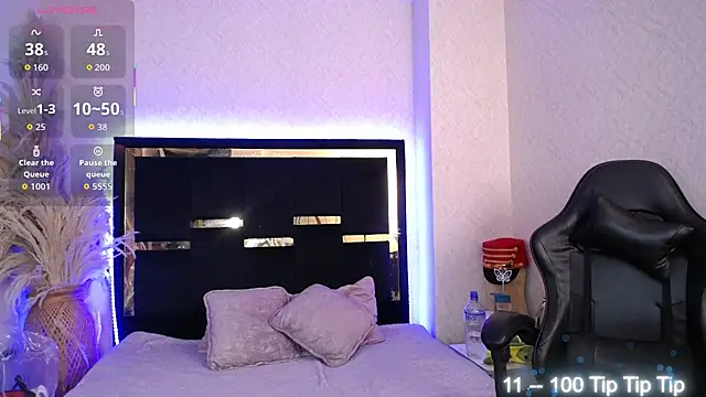 Moon Water   online show from March 21, 2026, 10:53 am