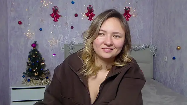 Snapshot of SallyVerda chatting on January 4, 2025, 9:31 pm SallyVerda online show from January 4, 2025, 9:31 pm