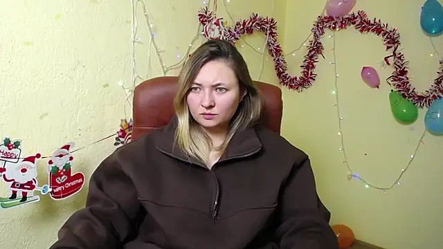 Snapshot of SallyVerda chatting on January 13, 2025, 6:59 pm SallyVerda online show from January 13, 2025, 6:59 pm