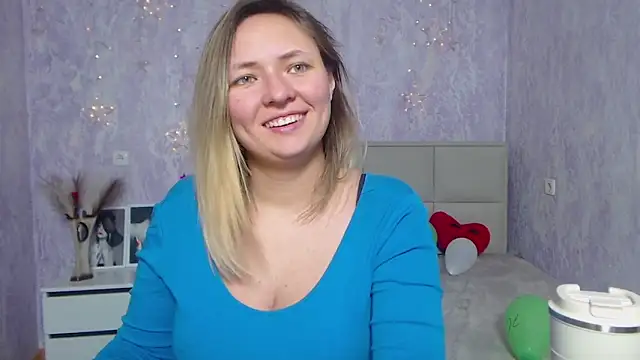 Snapshot of SallyVerda chatting on January 28, 2025, 12:57 am SallyVerda online show from January 28, 2025, 12:57 am