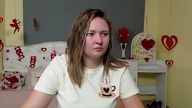 Snapshot of SallyVerda chatting on February 14, 2026, 6:15 pm SallyVerda online show from February 14, 2026, 6:15 pm