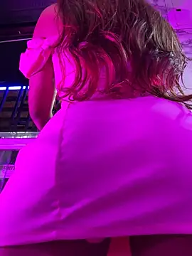 Snapshot of Amber_Martins_ chatting on February 8, 2025, 12:28 am Amber Martins online show from February 8, 2025, 12:28 am