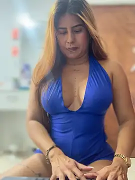 Snapshot of Amber_Martins_ chatting on March 9, 2025, 3:01 am Amber Martins online show from March 9, 2025, 3:01 am