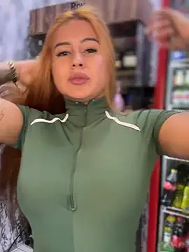 Snapshot of Amber_Martins_ chatting on March 22, 2025, 5:31 pm Amber Martins online show from March 22, 2025, 5:31 pm