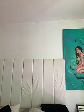 Snapshot of Amber_Martins_ chatting on September 18, 2025, 1:18 am Amber Martins online show from September 18, 2025, 1:18 am