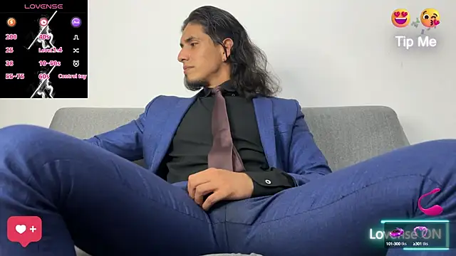 Tom blunt96 online show from October 4, 2025, 10:52 pm