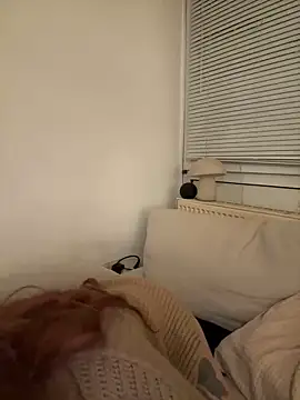 leoloveofficial online show from December 8, 2024, 4:07 pm