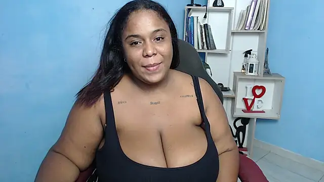 bbw charlote online show from January 7, 2025, 11:58 am
