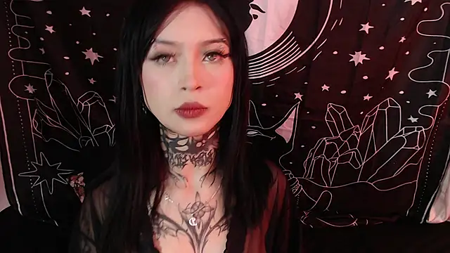 Snapshot of Isabella__dark chatting on January 5, 2025, 12:31 am Isabella dark online show from January 5, 2025, 12:31 am