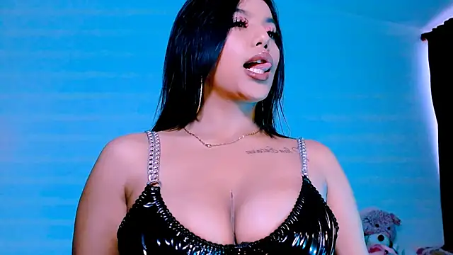 Snapshot of Candy_beauty chatting on May 8, 2026, 11:48 am Candy beauty online show from May 8, 2026, 11:48 am