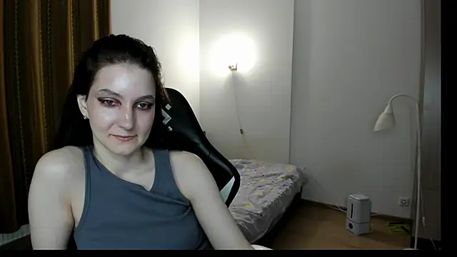 Snapshot of Bridget_fitness chatting on February 5, 2025, 4:03 pm Bridget fitness online show from February 5, 2025, 4:03 pm