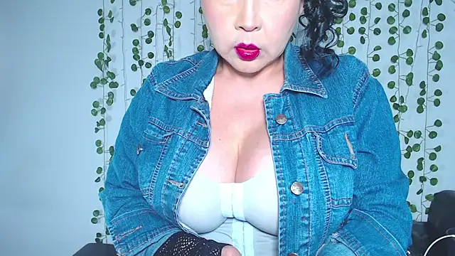 Snapshot of yinetford chatting on October 23, 2025, 10:30 pm yinetford online show from October 23, 2025, 10:30 pm