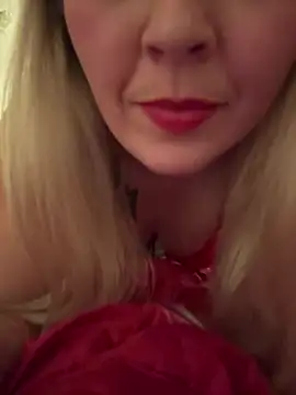 Snapshot of xxcurvyjessiexx chatting on January 28, 2025, 8:36 pm xxcurvyjessiexx online show from January 28, 2025, 8:36 pm