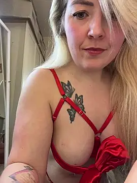 xxcurvyjessiexx online show from February 10, 2026, 8:46 pm