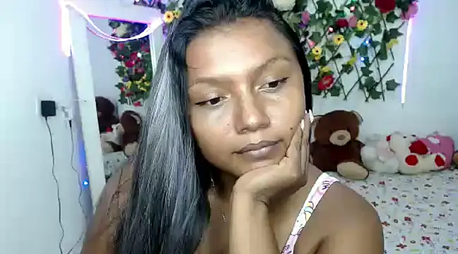 Snapshot of sexysusan4you chatting on January 9, 2025, 1:50 am sexysusan4you online show from January 9, 2025, 1:50 am