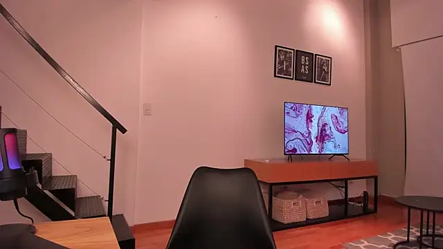 Mira Lite online show from April 6, 2026, 4:46 am