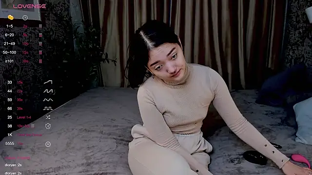 Snapshot of FreyaRaya chatting on October 10, 2025, 3:27 am FreyaRaya online show from October 10, 2025, 3:27 am