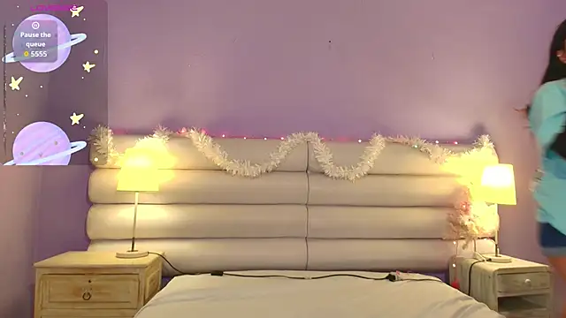 Snapshot of milan_sweet chatting on December 3, 2025, 9:13 pm milan sweet online show from December 3, 2025, 9:13 pm