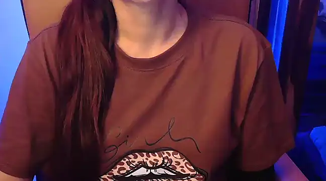 Snapshot of _Blue_Ruubyy_ chatting on February 5, 2025, 6:37 pm Blue Ruubyy online show from February 5, 2025, 6:37 pm