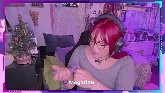 MegariaB online show from December 21, 2024, 4:52 am