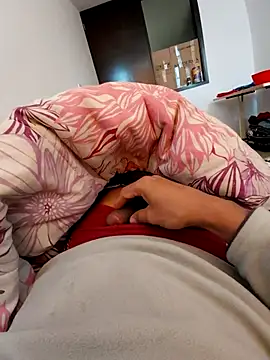 daviddddra online show from October 13, 2025, 7:47 pm