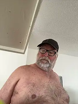 Drummajor online show from December 31, 2024, 6:24 pm