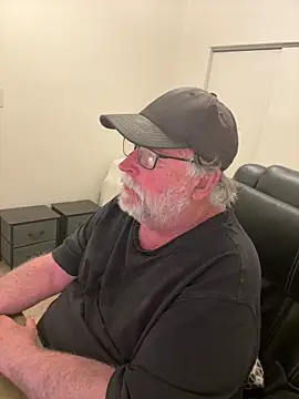 Drummajor online show from November 18, 2025, 4:17 am