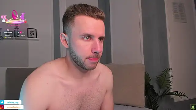 EnriqueBarberry online show from February 14, 2026, 6:32 am