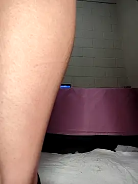 0hYeahbb online show from April 17, 2026, 11:08 pm