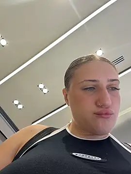 JessiMur online show from February 8, 2026, 4:49 am