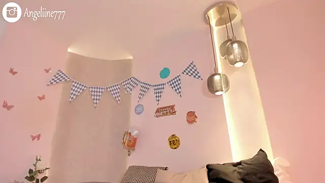 angeline-777 online show from October 1, 2025, 11:49 am