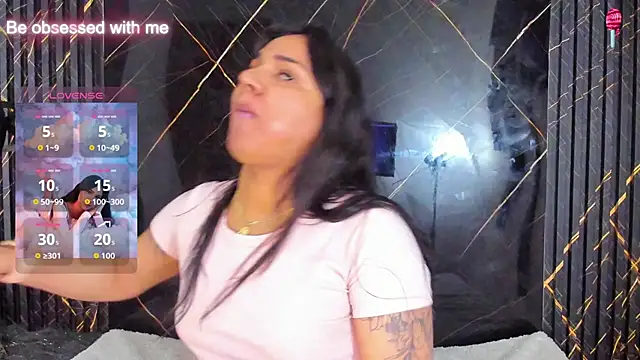 Snapshot of Kagome01 chatting on November 7, 2025, 12:38 pm Kagome01 online show from November 7, 2025, 12:38 pm