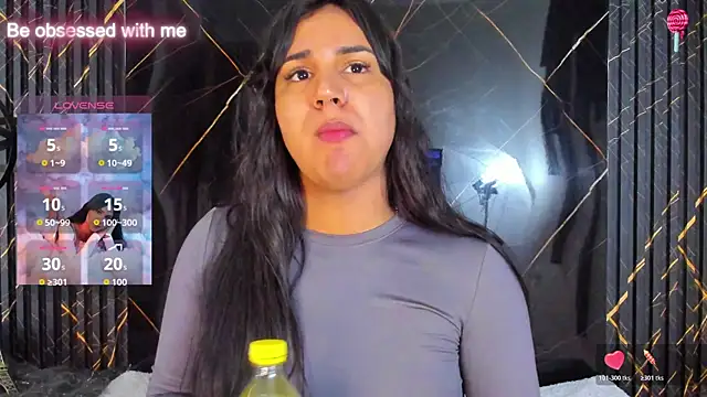 Snapshot of Kagome01 chatting on November 9, 2025, 12:47 pm Kagome01 online show from November 9, 2025, 12:47 pm