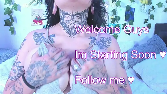 Dianne Golden online show from December 7, 2024, 1:18 pm