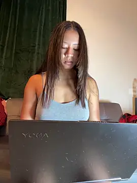 VanessaBling online show from February 12, 2025, 1:09 am