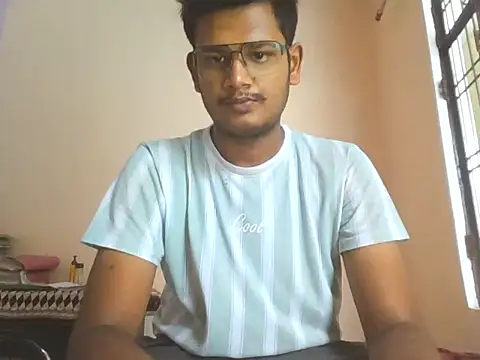 Snapshot of Dusky_Aarav chatting on July 9, 2026, 6:50 am Dusky Aarav online show from July 9, 2026, 6:50 am
