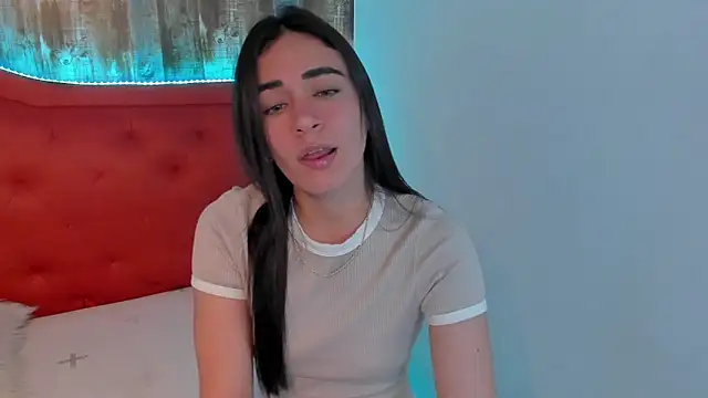 Snapshot of Emma_Sophia2 chatting on March 20, 2025, 4:18 am Emma Sophia2 online show from March 20, 2025, 4:18 am